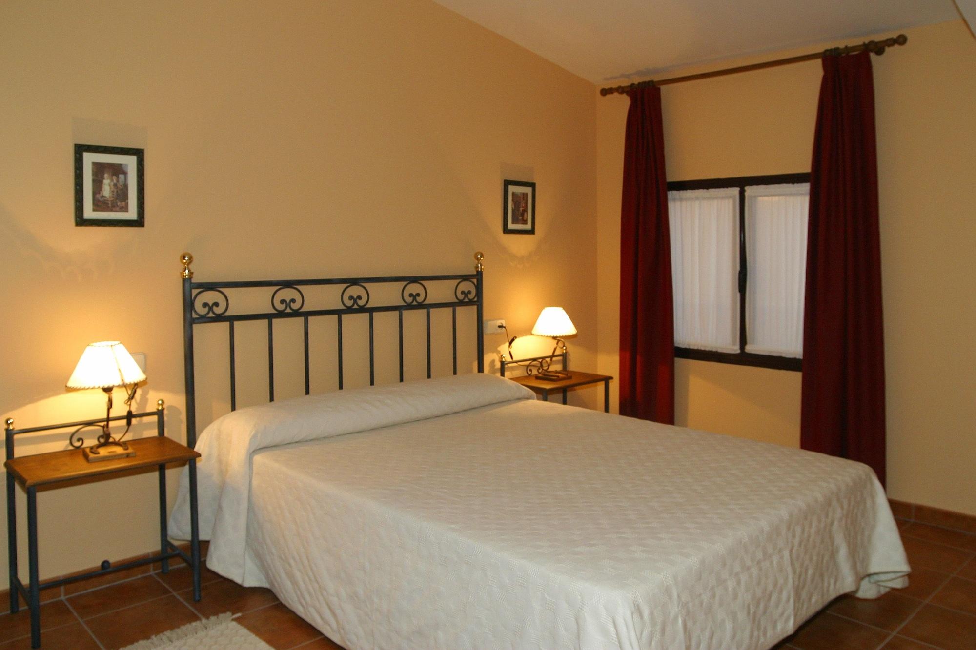 Hotel Y Apartamentos La Casa Rural Chinchón Eksteriør bilde